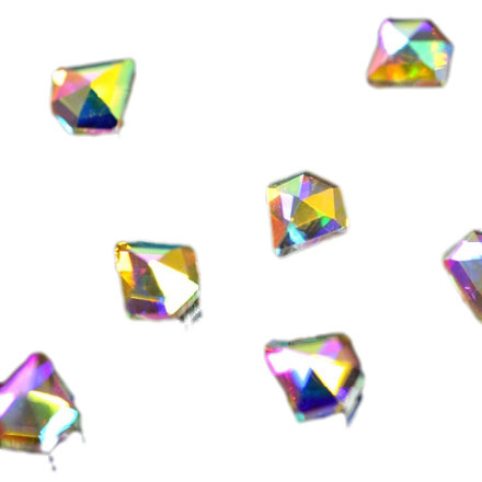 Стразы фигурные Алмаз супер-голография 5*5 мм 10 шт